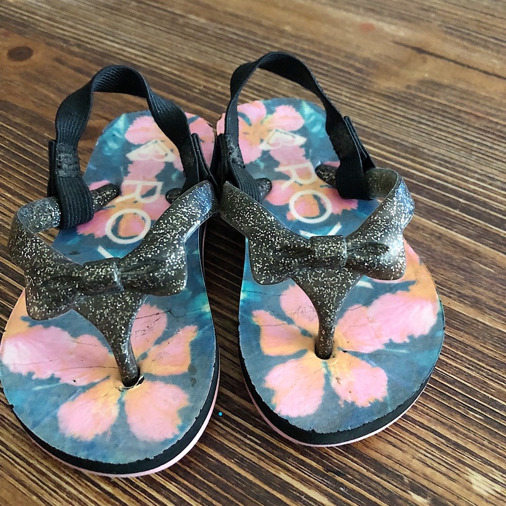 Roxy toddler sandals